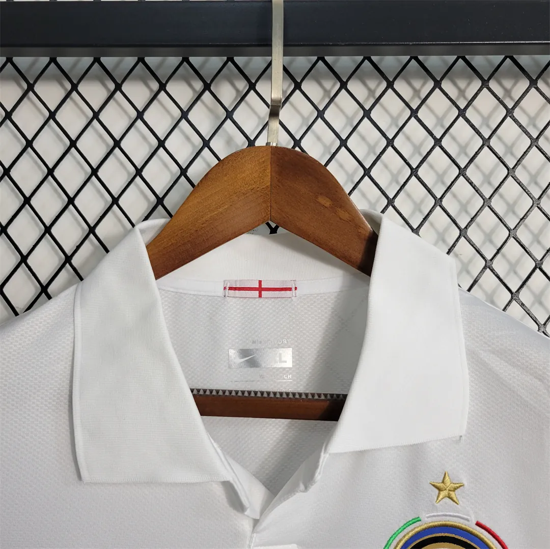 09-10 Inter Milan white away 7