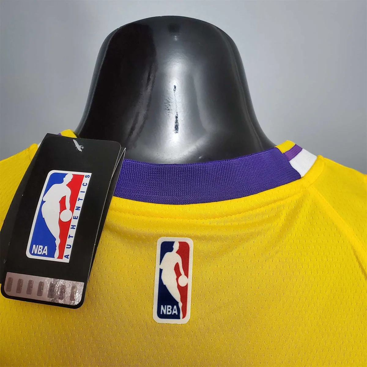 DAVIS #3 Lakers Commemorative Edition Round neck yellow 3
