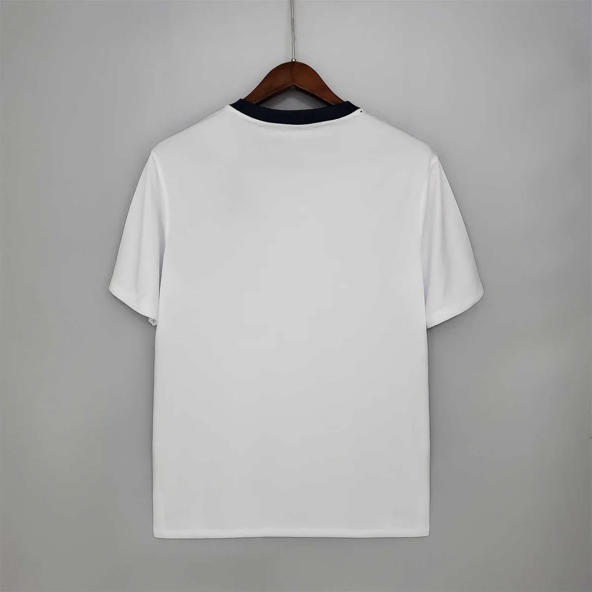 2013 England home 3