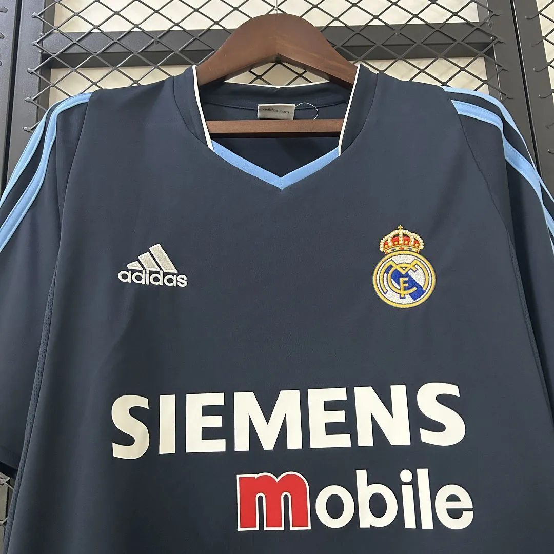 03-04 Real Madrid Away Retro Kit Vintage Shirt AAAAJersey Dropship Yupoo 3
