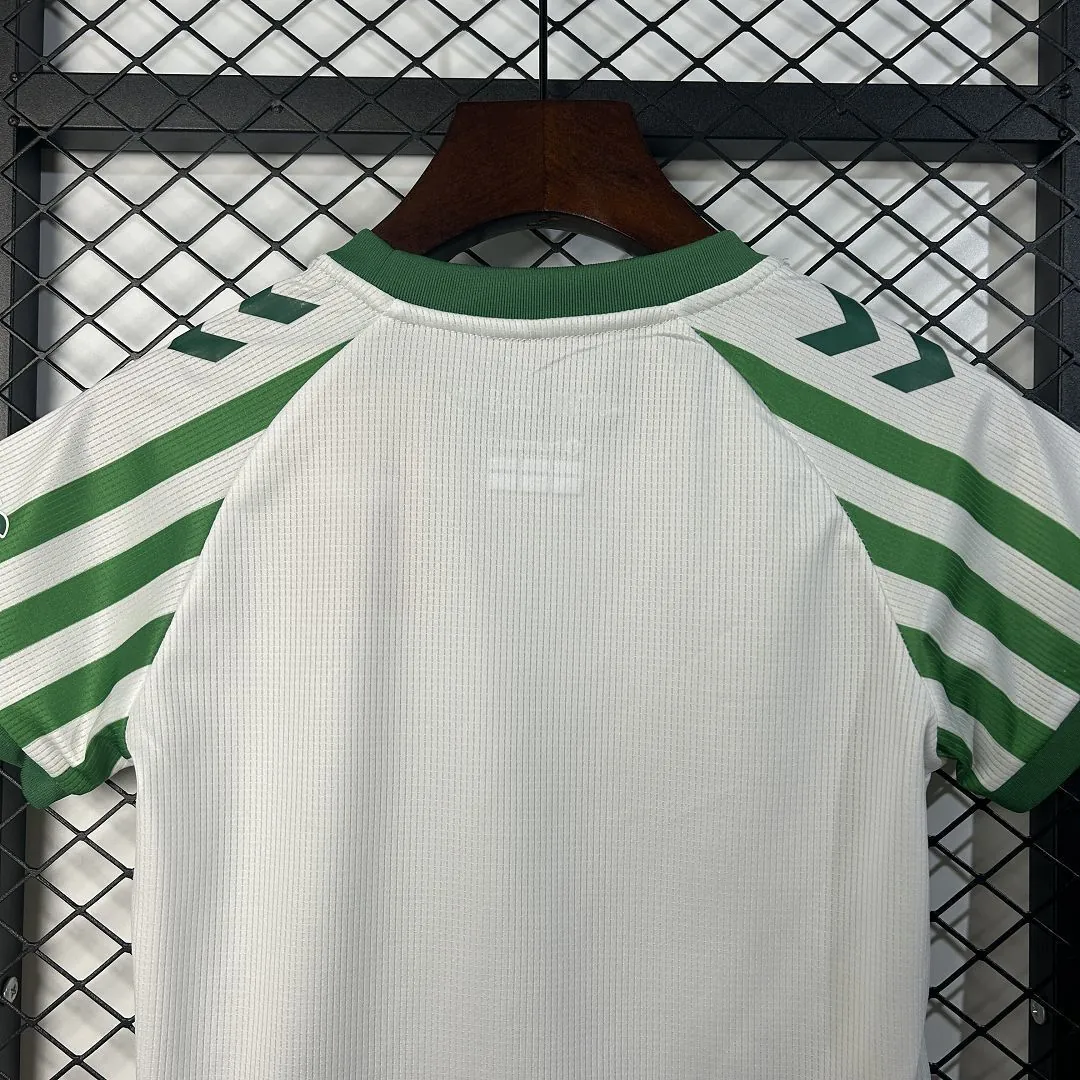 24-25 Real Betis Conference League Final Kid Kits Youth Apparels AAAAJersey Wholesale Yupoo 5