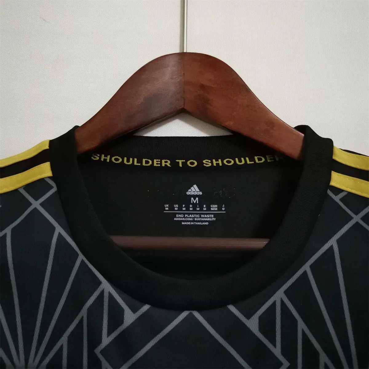 22-23 Los Angeles FC home 2