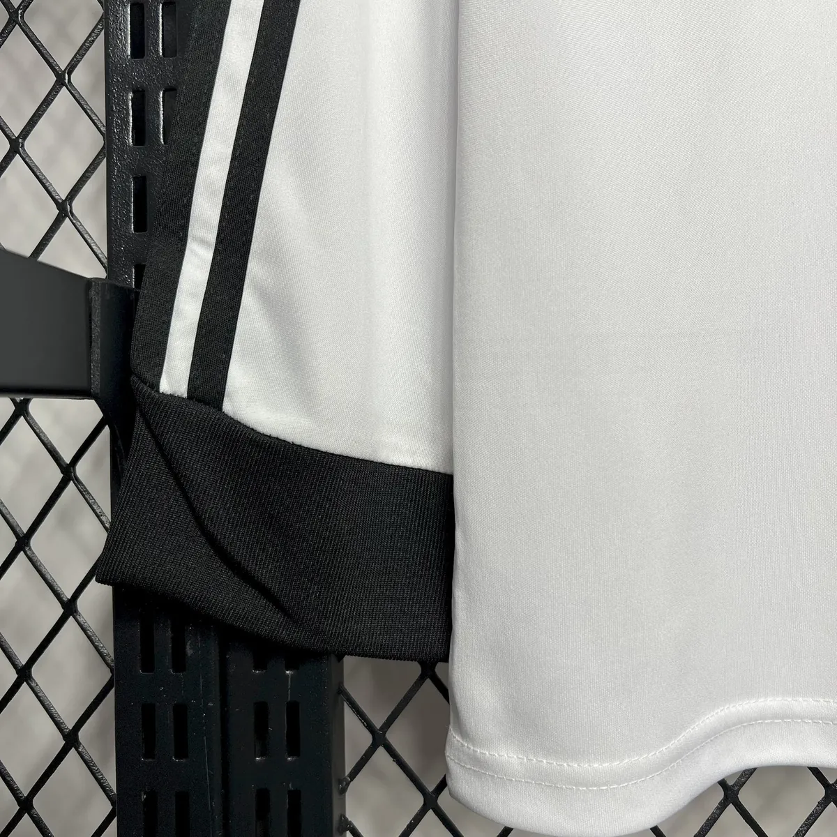 1991 Colo Colo Home Retro Kit Vintage Long Sleeve Shirt Football AAAAJersey Wholesale Yupoo 1