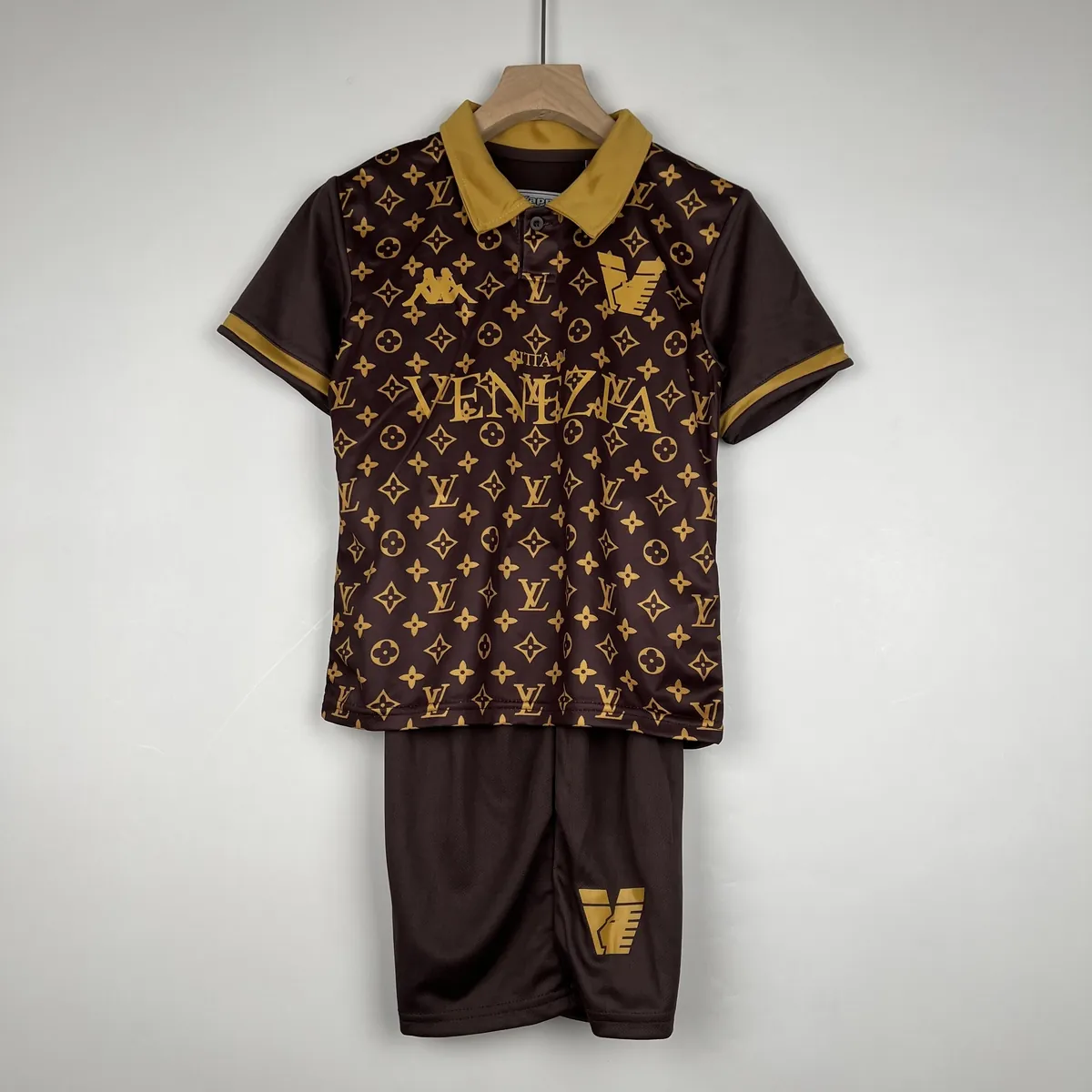 23-24 Kids Venezia Special Edition size 16-28 8