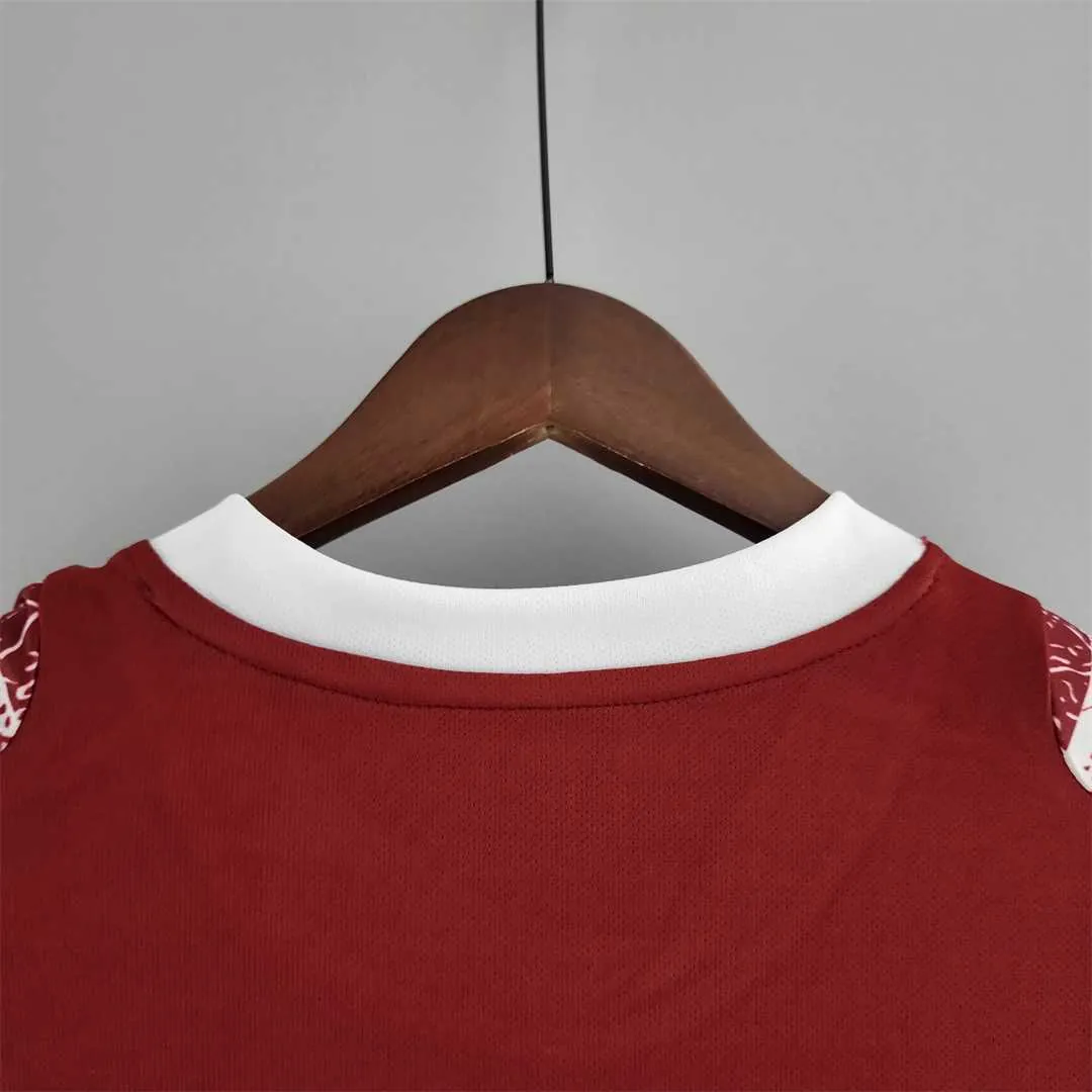 22-23 West Ham United home 1