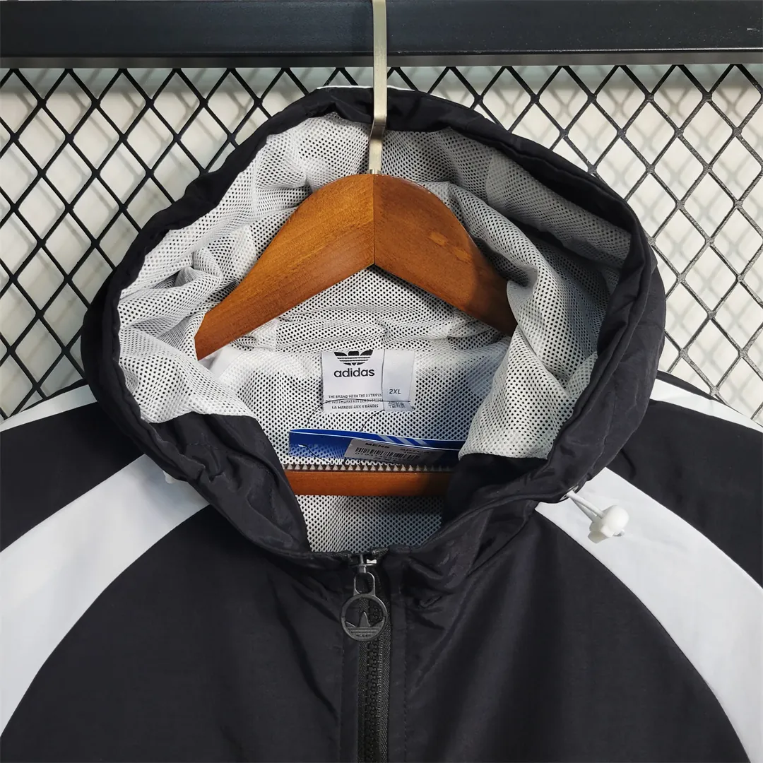 Windbreaker Adidas Black 4