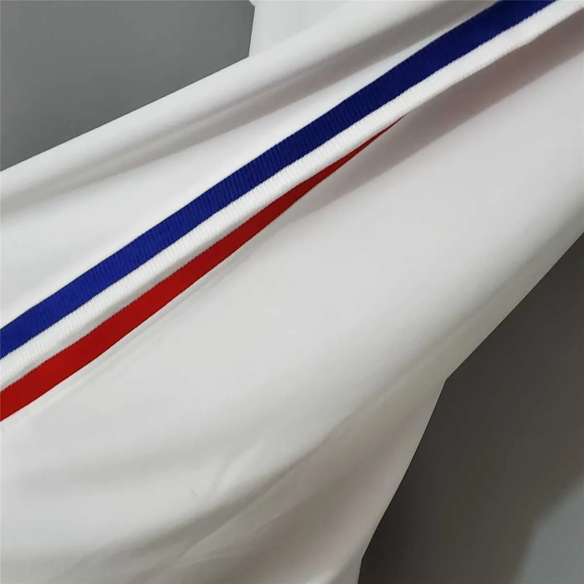 2020 France away 4