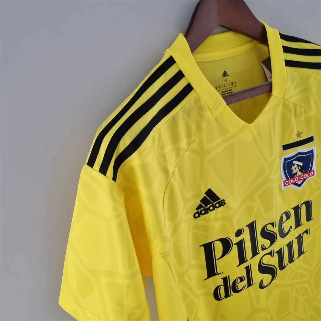22-23 Colo-Colo yellow goalkeeper 4