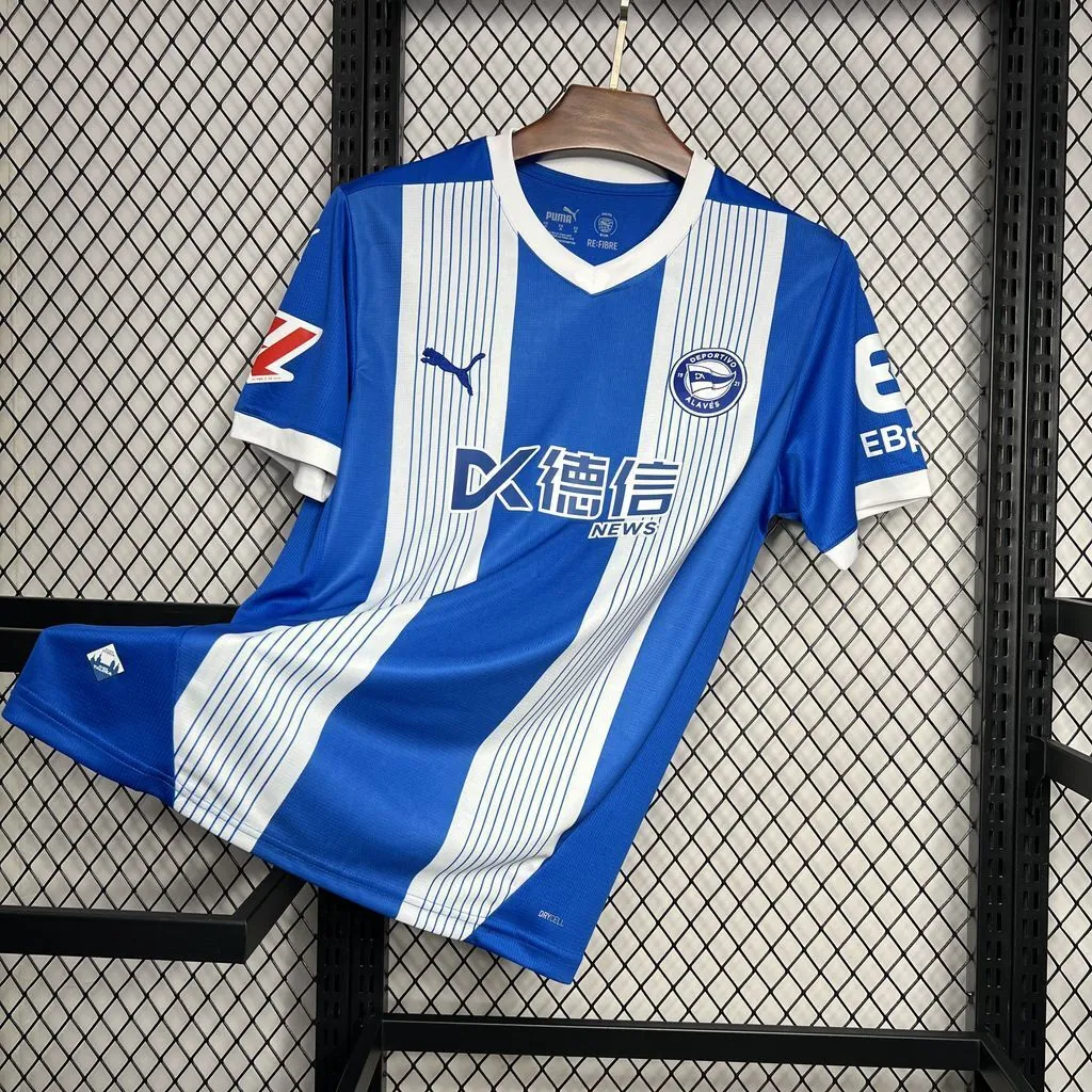 24-25 Alaves Home Kit Football Wears Sport AAAAJersey Yupoo 6