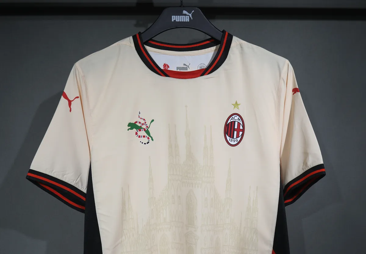 25-26 AC Milan Church Co-Branded Football Shirt Player Edition AAAAJersey Dropship Yupoo 5