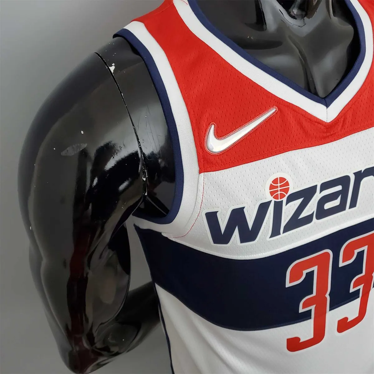 75th Anniversary Kuzma #33 Wizards Black Red White 8
