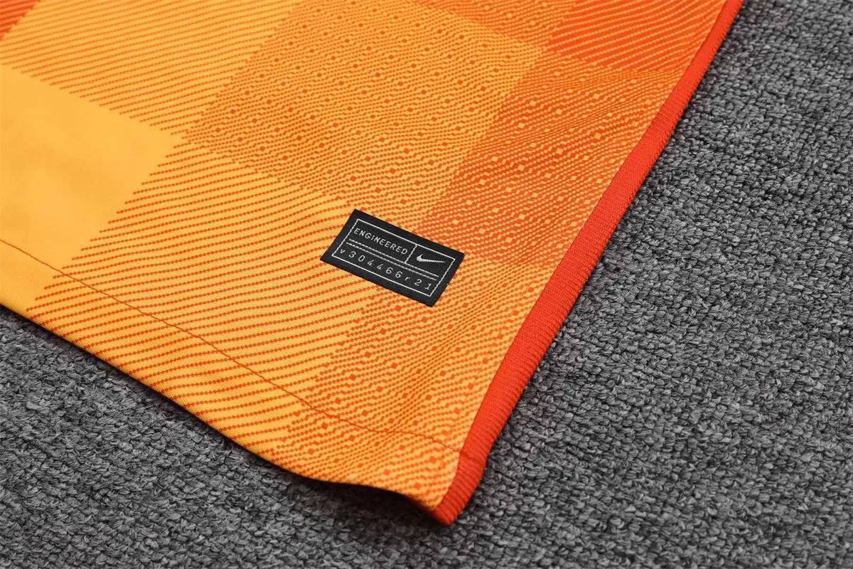 21-22 Barcelona orange goalkeeper long sleeve 3