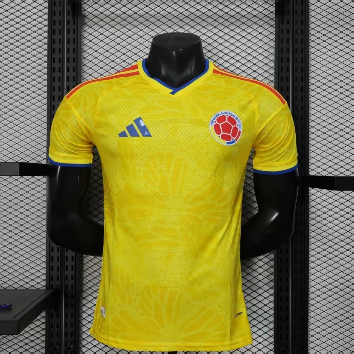 2026 Colombia Home Kit World Cup Player Version Shirt Football AAAAJersey Replicas Yupoo 9