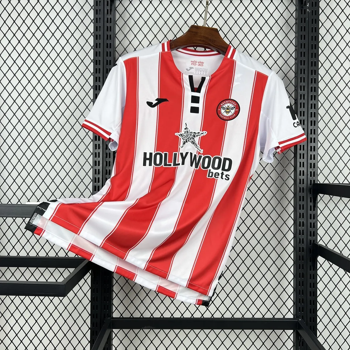25-26 Brentford Home Kit Football T-Shirt AAAAJersey Supply Yupoo 3
