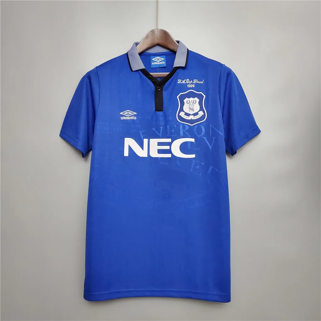 94-95 Everton home 11