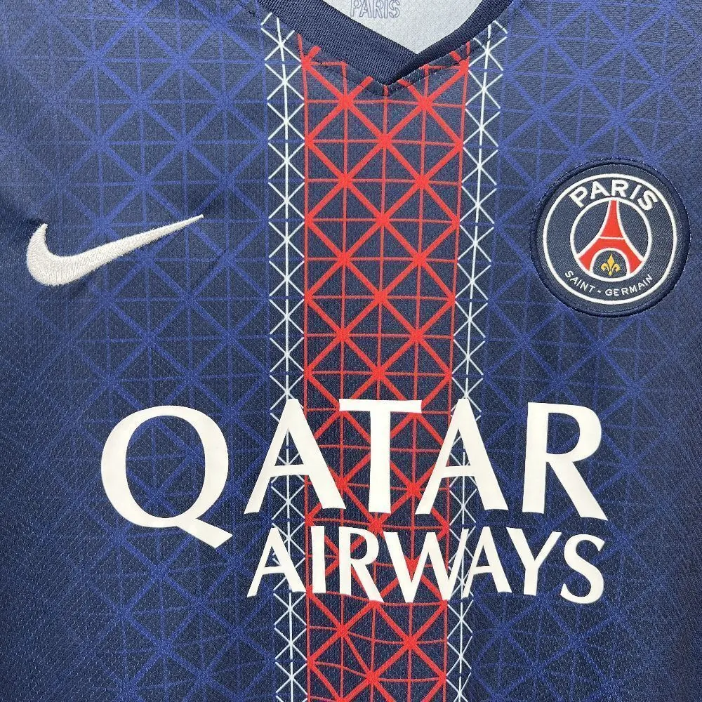 25-26 PSG Home Kit Football Long Sleeve T-Shirt AAAAJersey Supply Yupoo 3