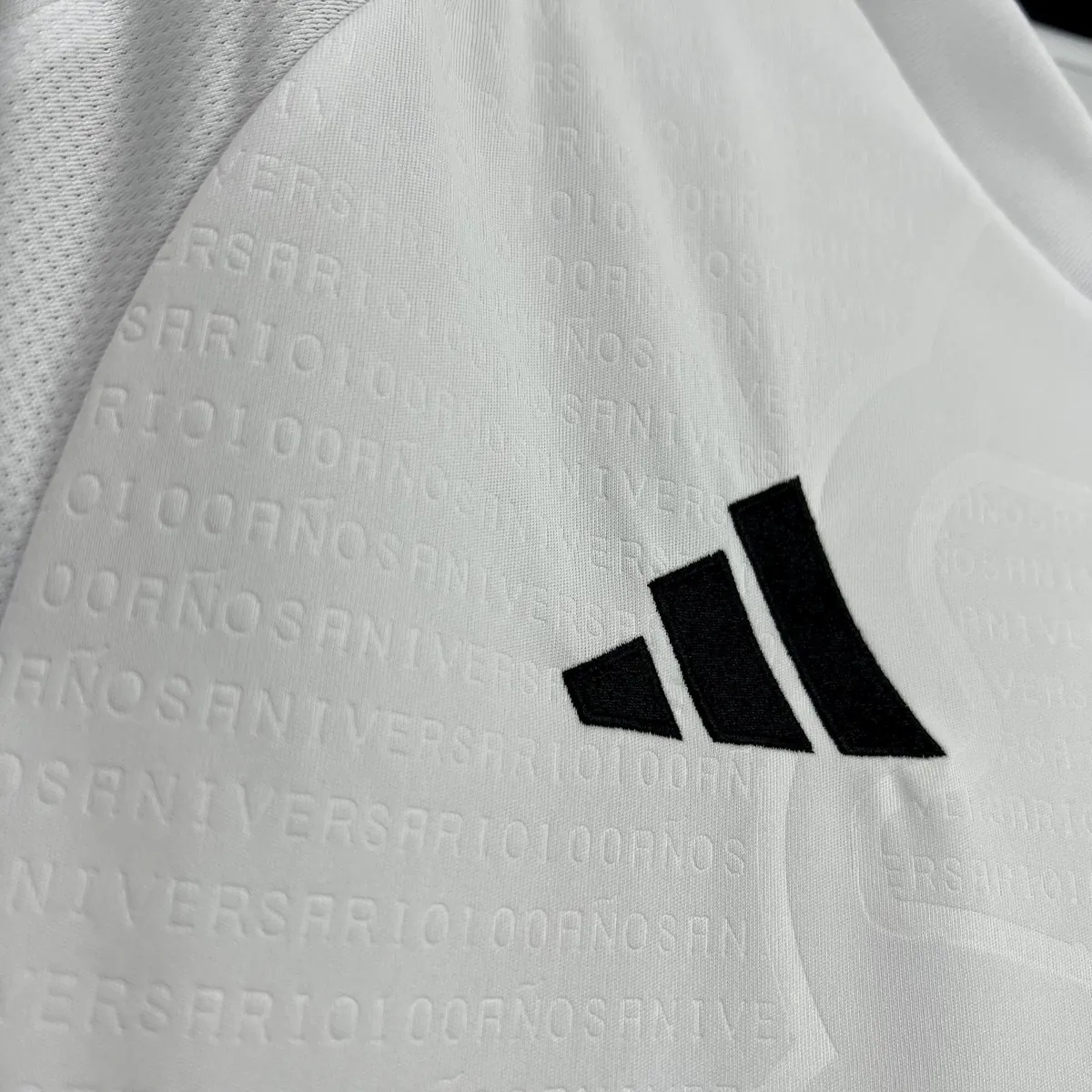 25-26 Colo Colo Home Shirt Football Apparels Soccer AAAAJersey Yupoo 2