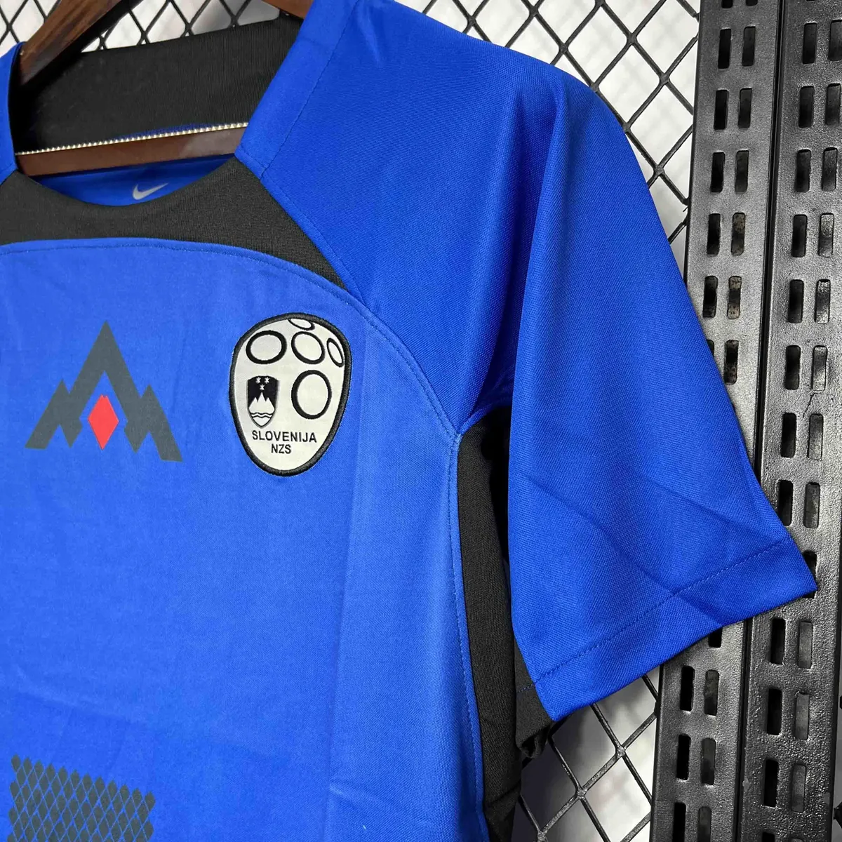 2024 Slovenia Home Kit UEFA Euro 2024 Soccer Uniform AAAAJersey Dropshiping Yupoo 5