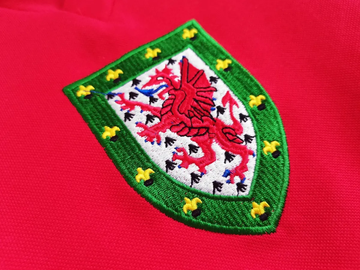 76-79 Wales home 2