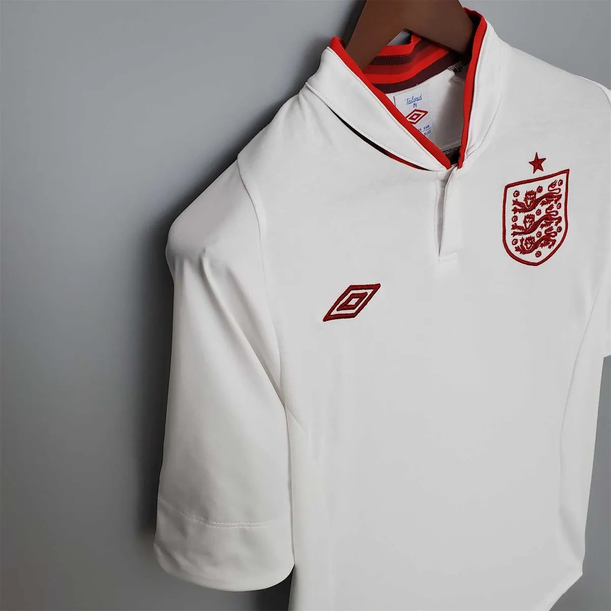2012 England home1684421307000 6