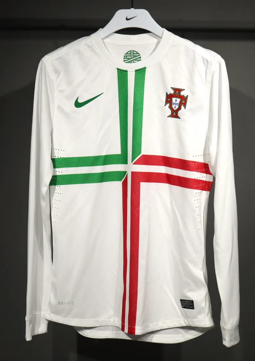2012 Portugal Euro Cup Away Retro Kit Vintage Player Version Long Shirt AAAAJersey Dropship Yup 6
