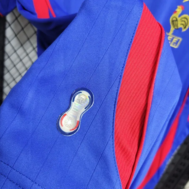2006 France home 9