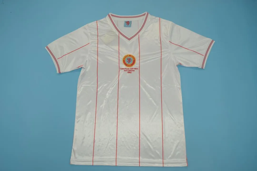 1982 Aston Villa away white 11