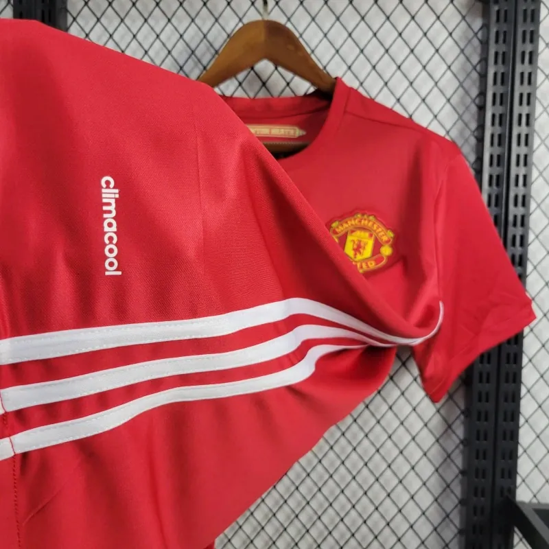 16-17 Manchester United Retro Home Kit Jersey Supplier Yupoo 1