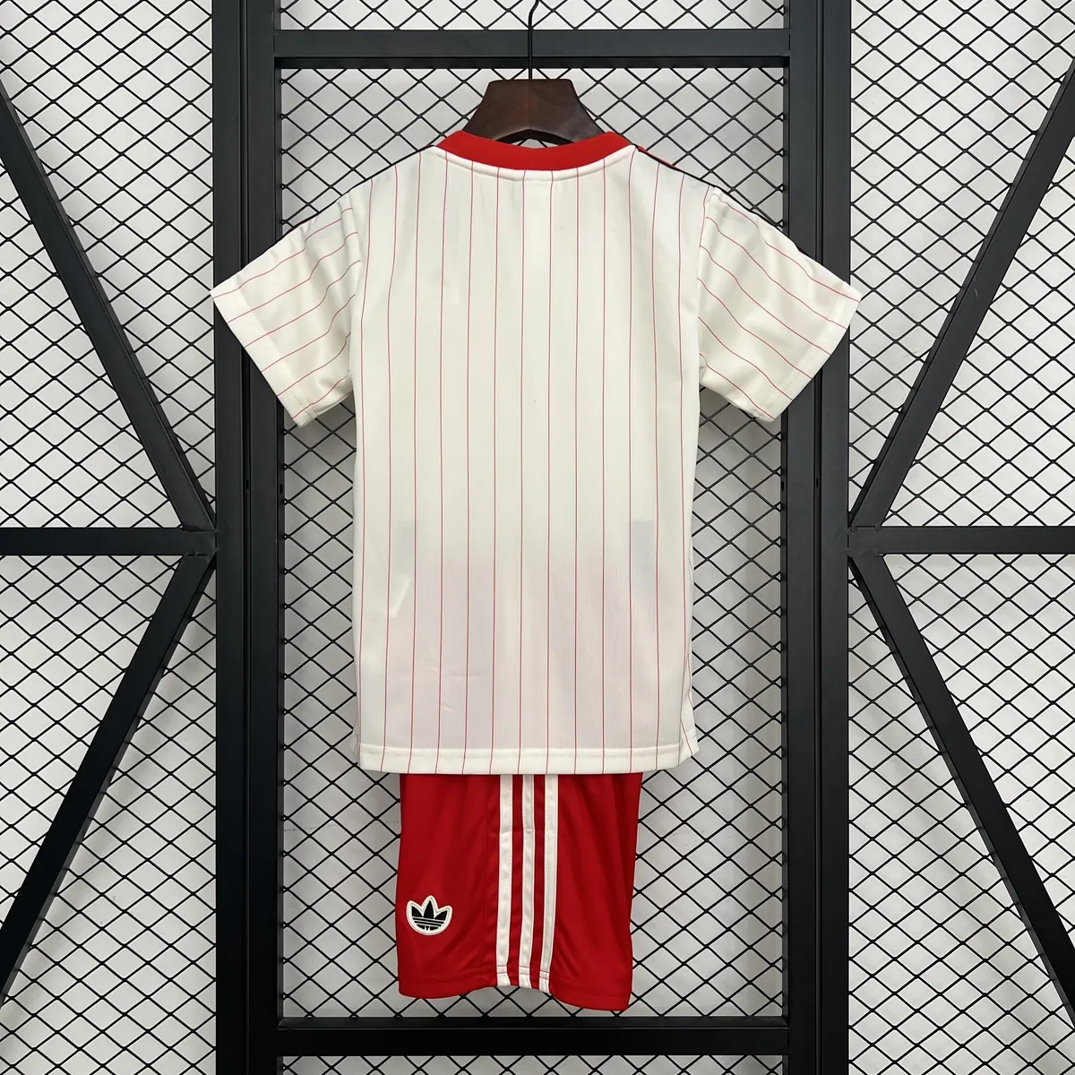 25-26 Kids Benfica Casual Retro Style Football Kits Apparels AAAAJersey Wholesale Yupoo 4