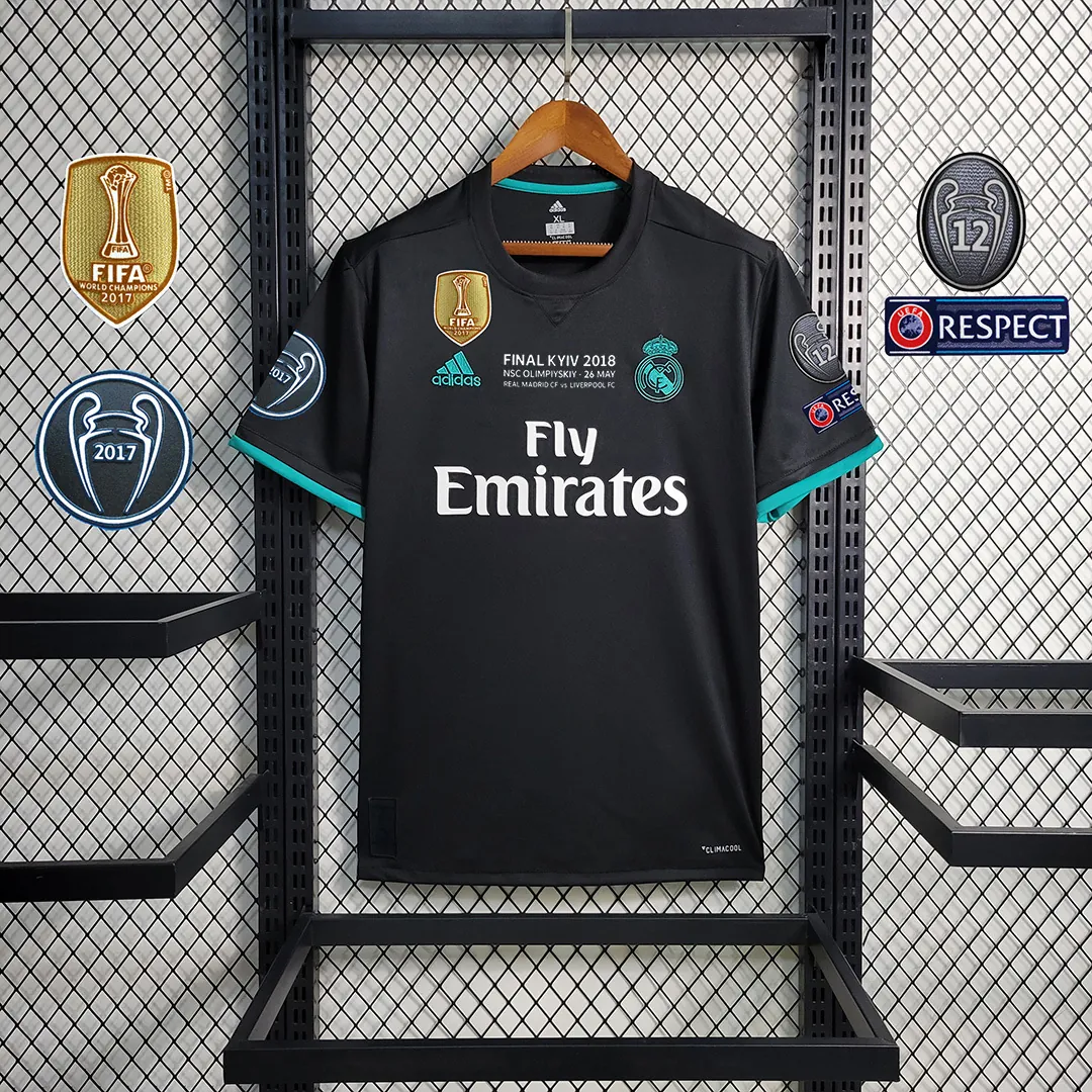 17-18 Real Madrid away 11