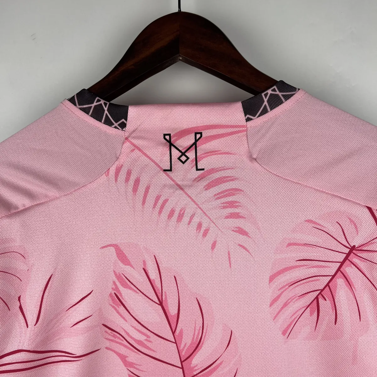 23-24 Inter Miami Pink S-XXL Soccer Jerseys 1