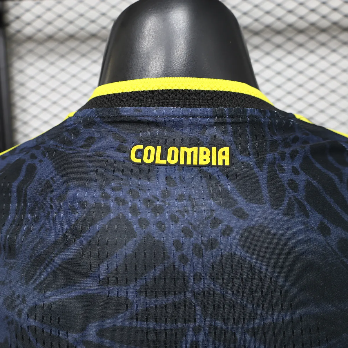 2026 Colombia Mens Special Edition Football T-Shirt AAAAJersey Wholesale Yupoo 9 4
