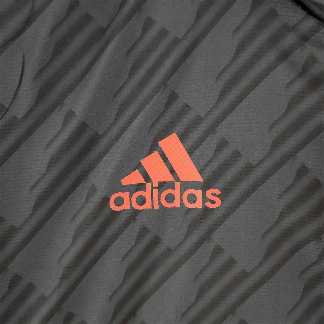2022 Manchester United black-red edge Windbreaker 7