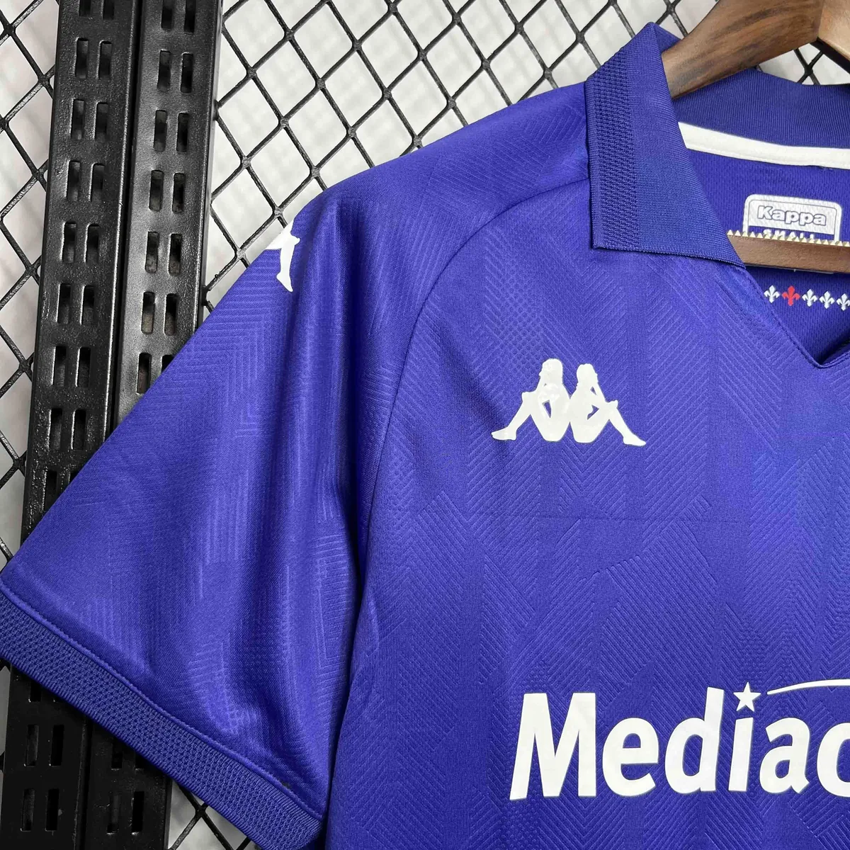 24-25 Fiorentina Home Kit Football Apparel AAAAJerseys Dropshipping Yupoo 3