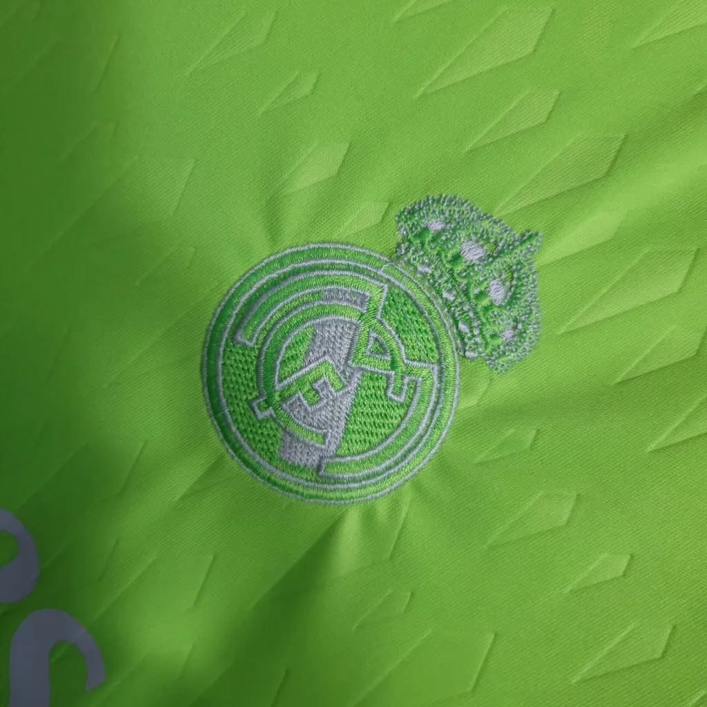 23-24 Real Madrid Kids Green Goalkeeper Kits Soccer Jerseys Yupoo 4