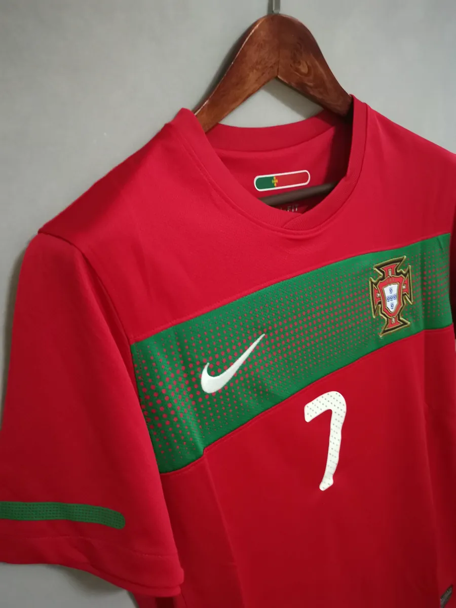 2010 Portugal home red 10
