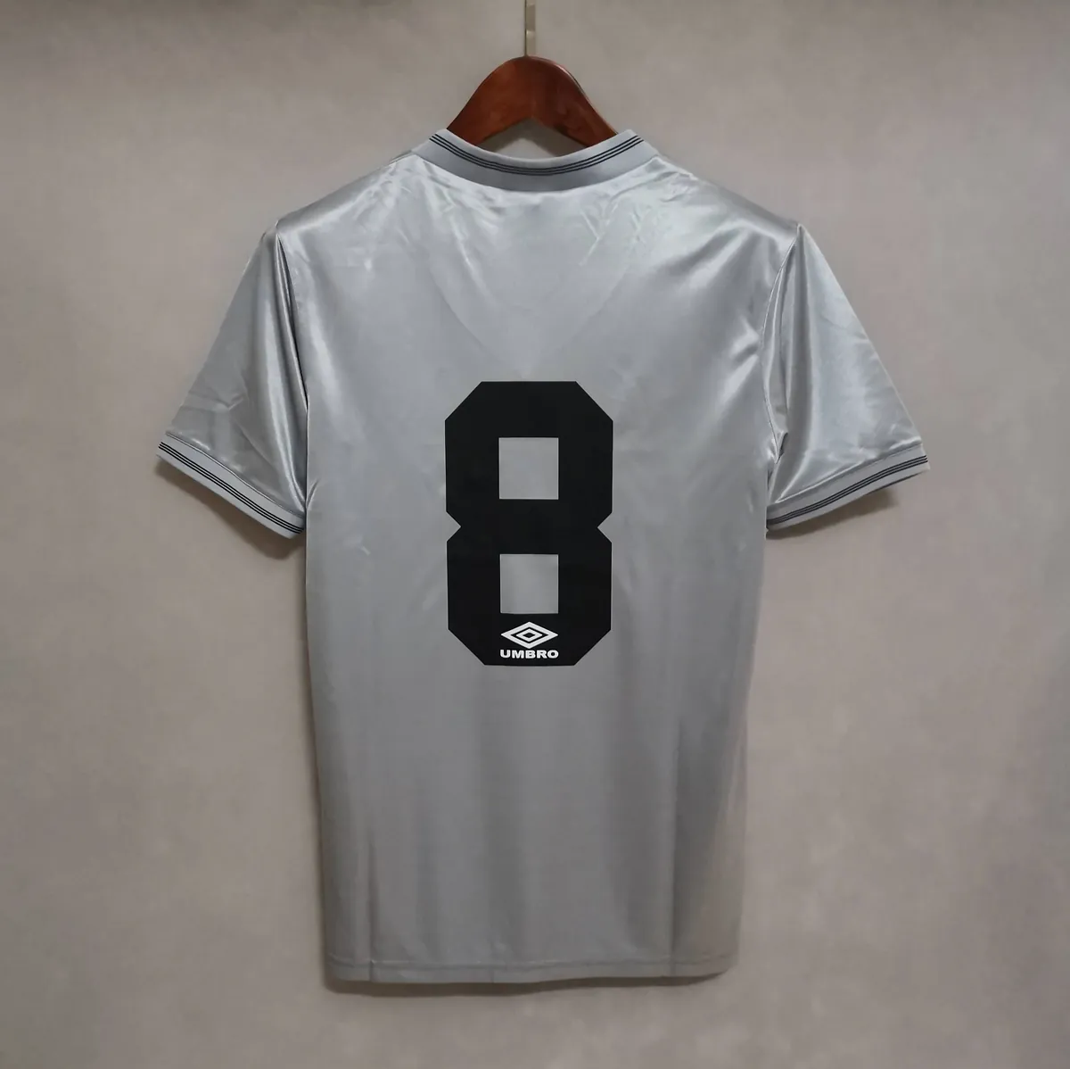 86-87 Newcastle grey away 4