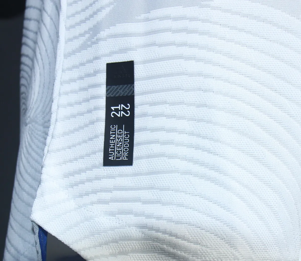 21-22 Real Madrid Home Retro Kit Vintage Player Version Long Sleeve Shirt AAAAJersey Dropship Y 3