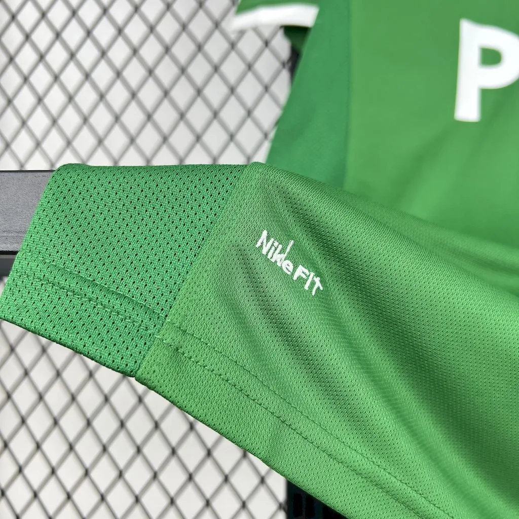 08-09 Wolfsburg Home Retro Kit Vintage Shirt Soccer AAAAJersey Yupoo 4