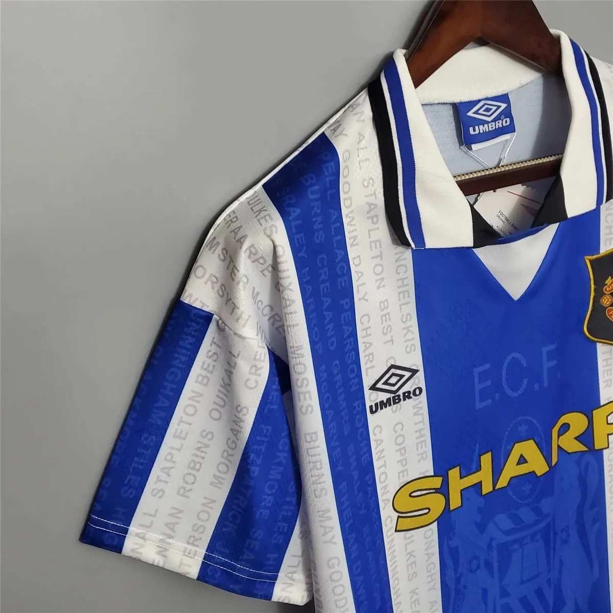94-96 Manchester United away 7