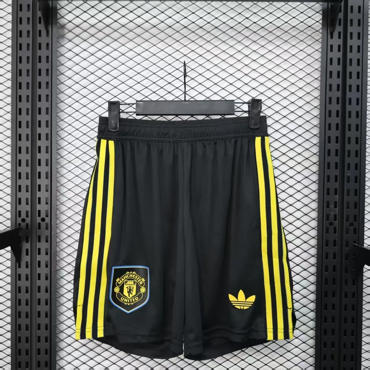25-26 Manchester United Third Kit Player Version Shorts Sport AAAAJersey Supply Yupoo 5