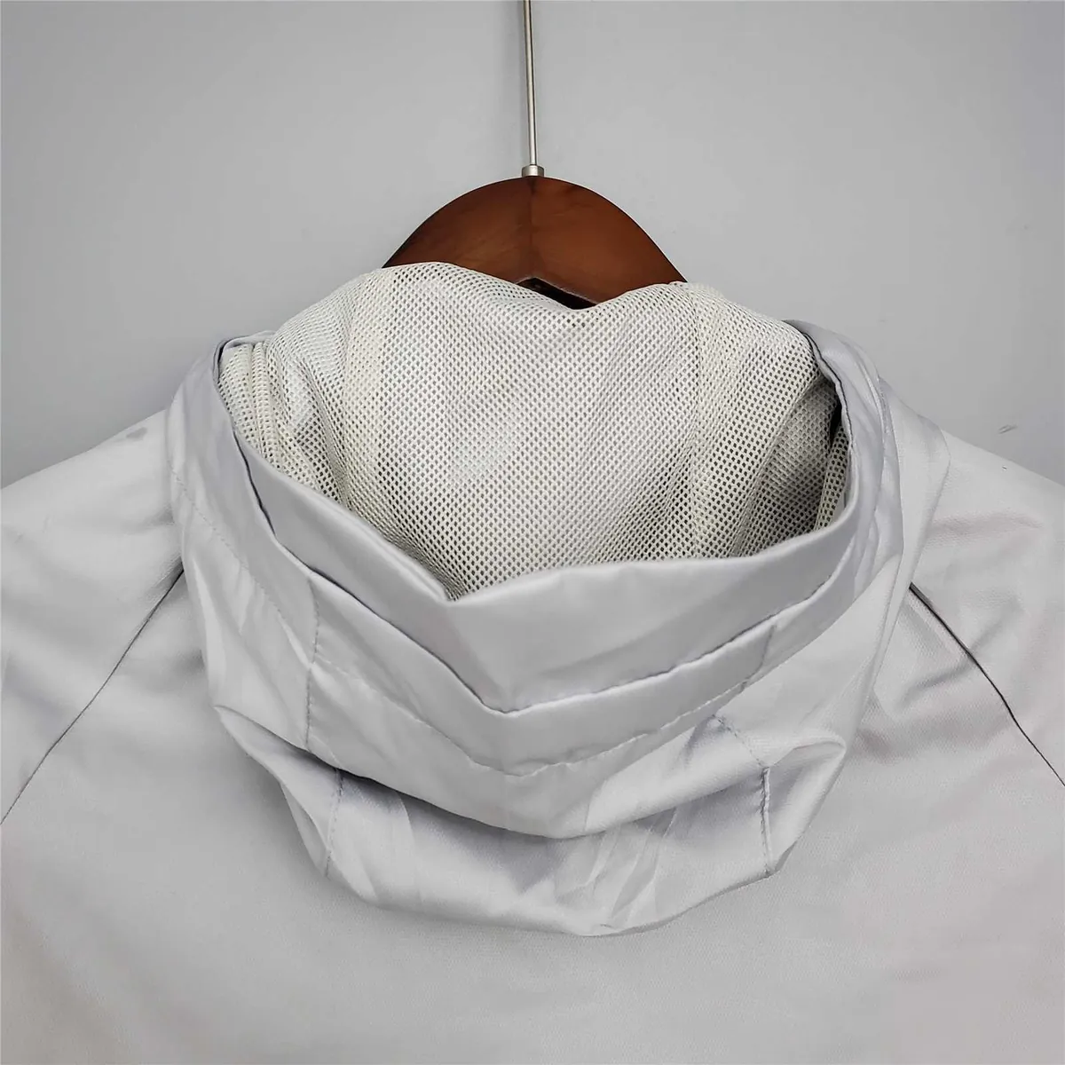 20-21 Chelsea Off-White Windbreaker 7