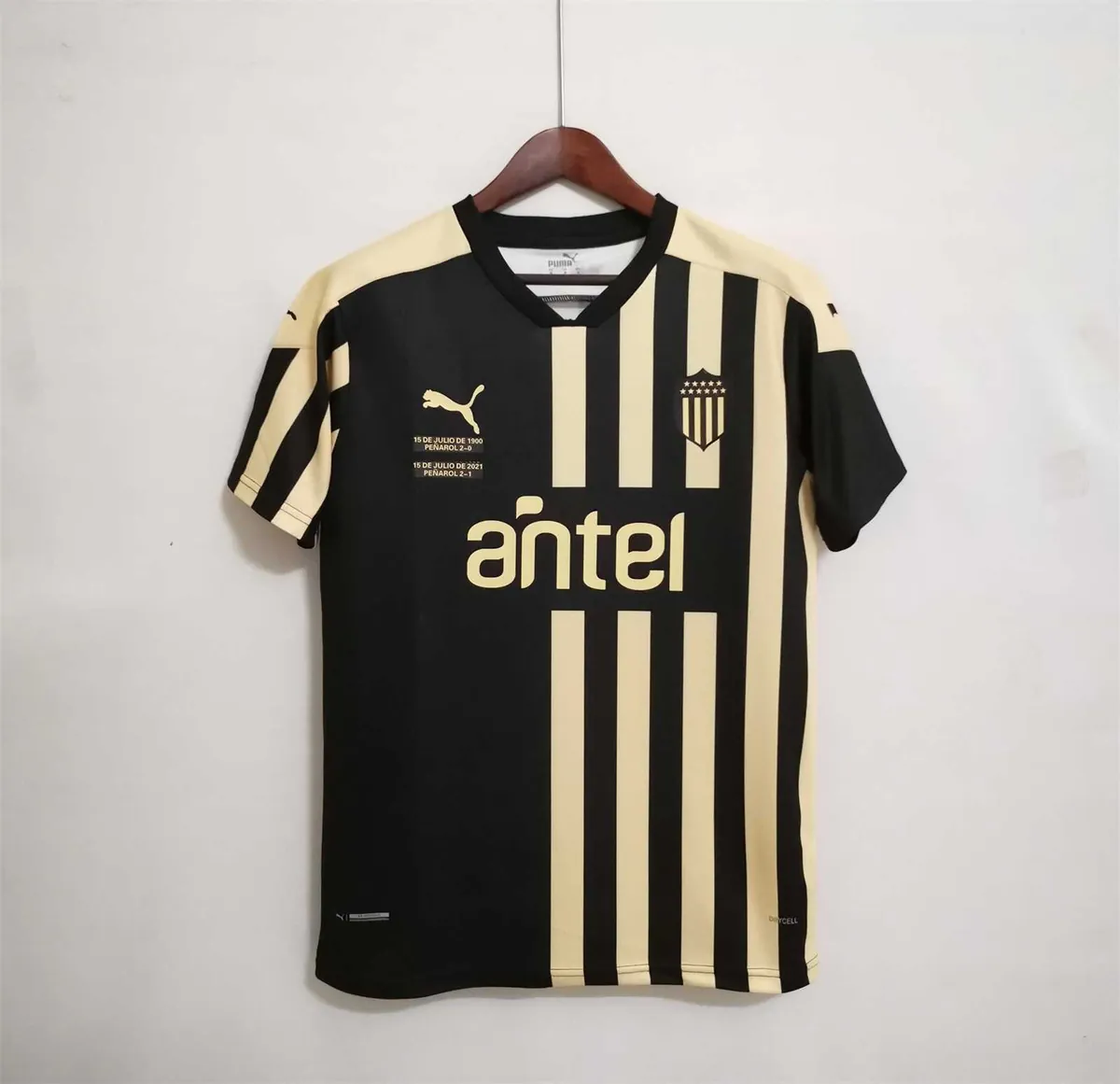 Peñarol 21 special edition for match against big rivals nacional in copa sudamericana 11