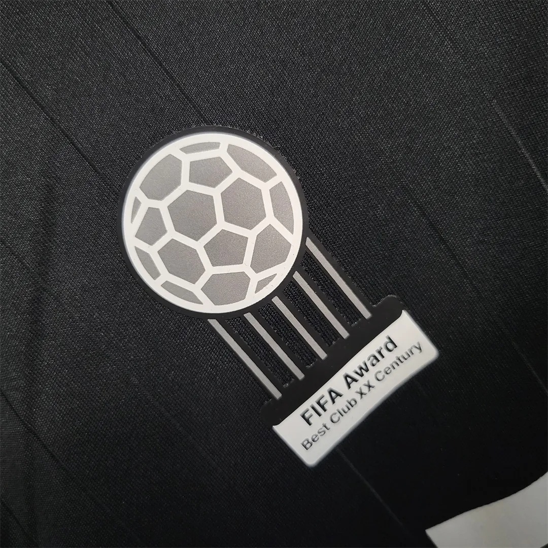 06-07 Real Madrid third away 5