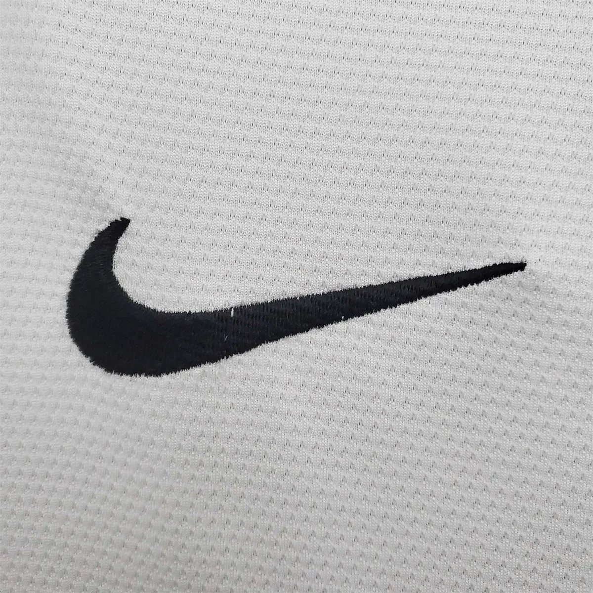 13-14 Manchester United away white 5