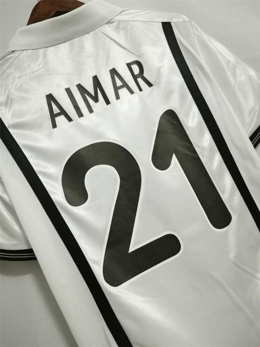 00-01 Valencia home 15
