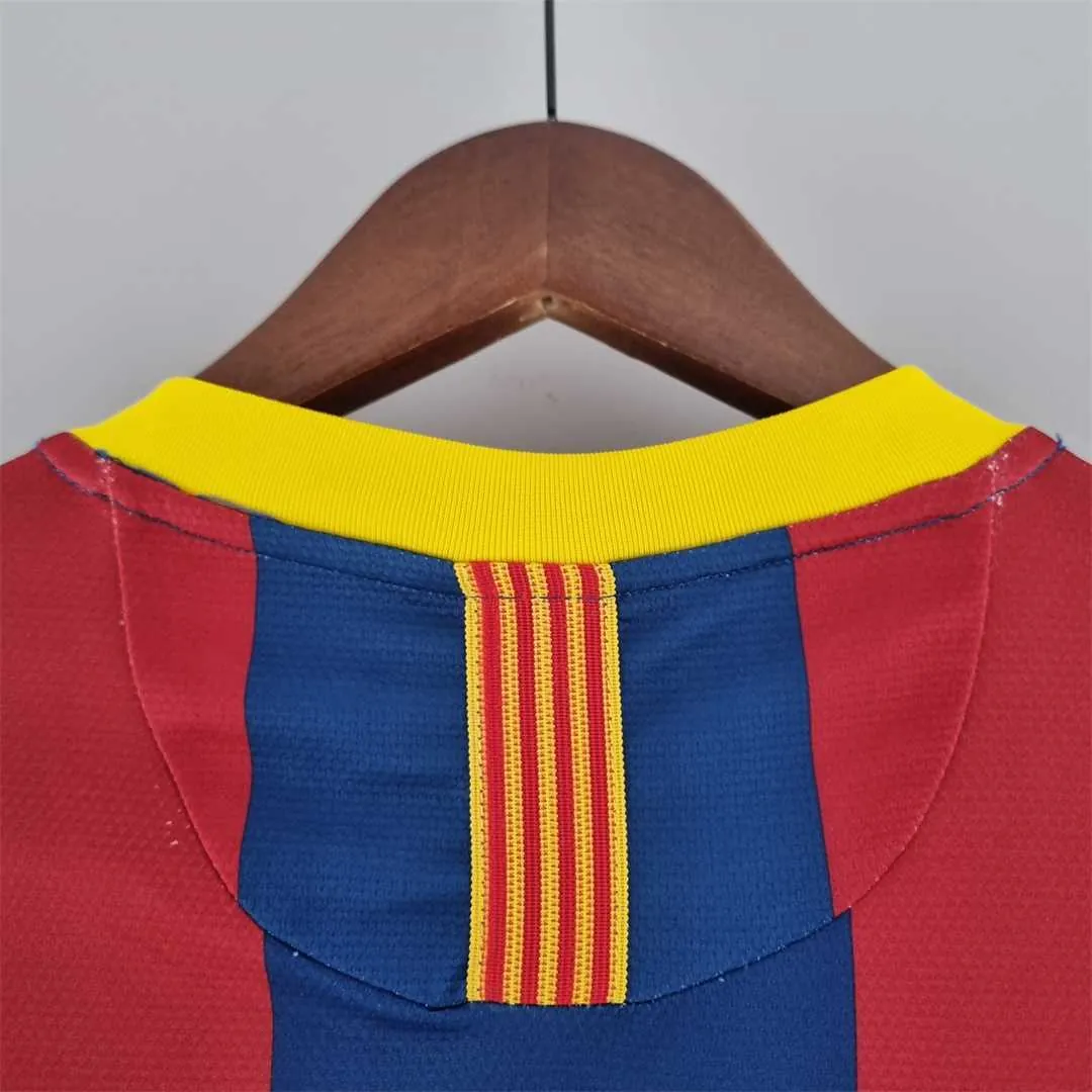 06-07 Barcelona UEFA Champions league home long sleeve 10
