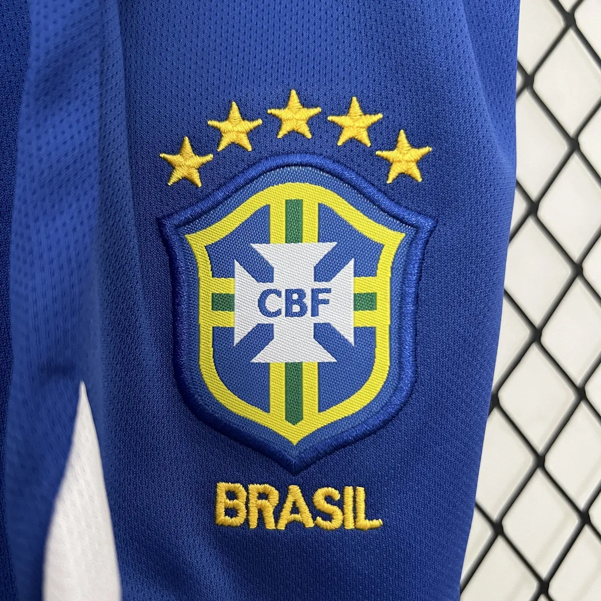 2004 Brazil Home Retro Kid Kits Youth Apparels AAAAJersey Wholesale Yupoo 4