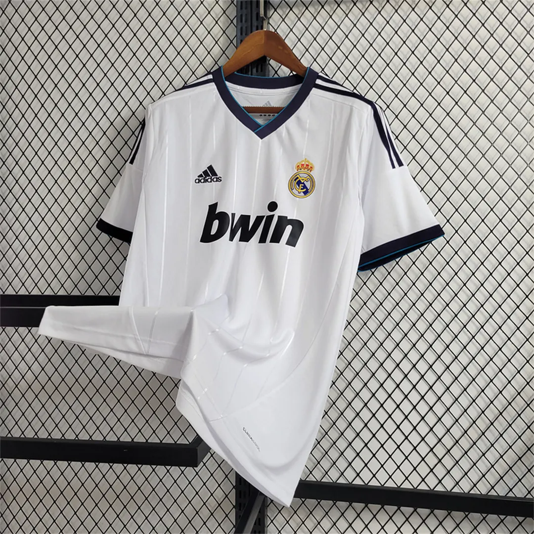 12-13 Real Madrid home 4