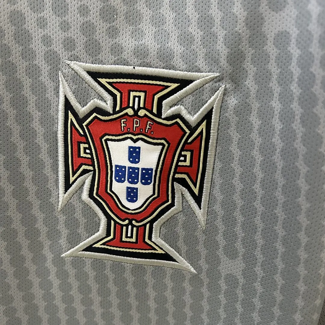 2025 Portugal Grey Goalkeeper Shirt Soccer Uniform AAAAJersey Dropship Yupoo 4